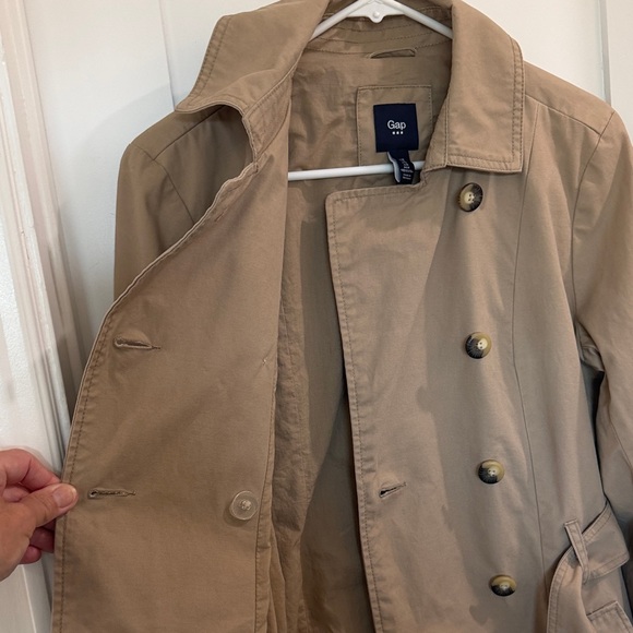 GAP Classic Beige Trench Coat - Picture 4 of 4